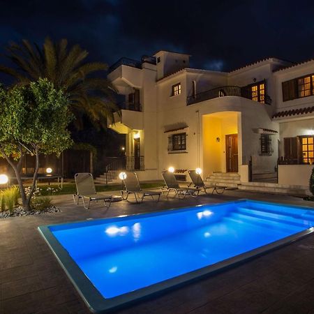 Hriska Luxury Villa 依克希亚 外观 照片