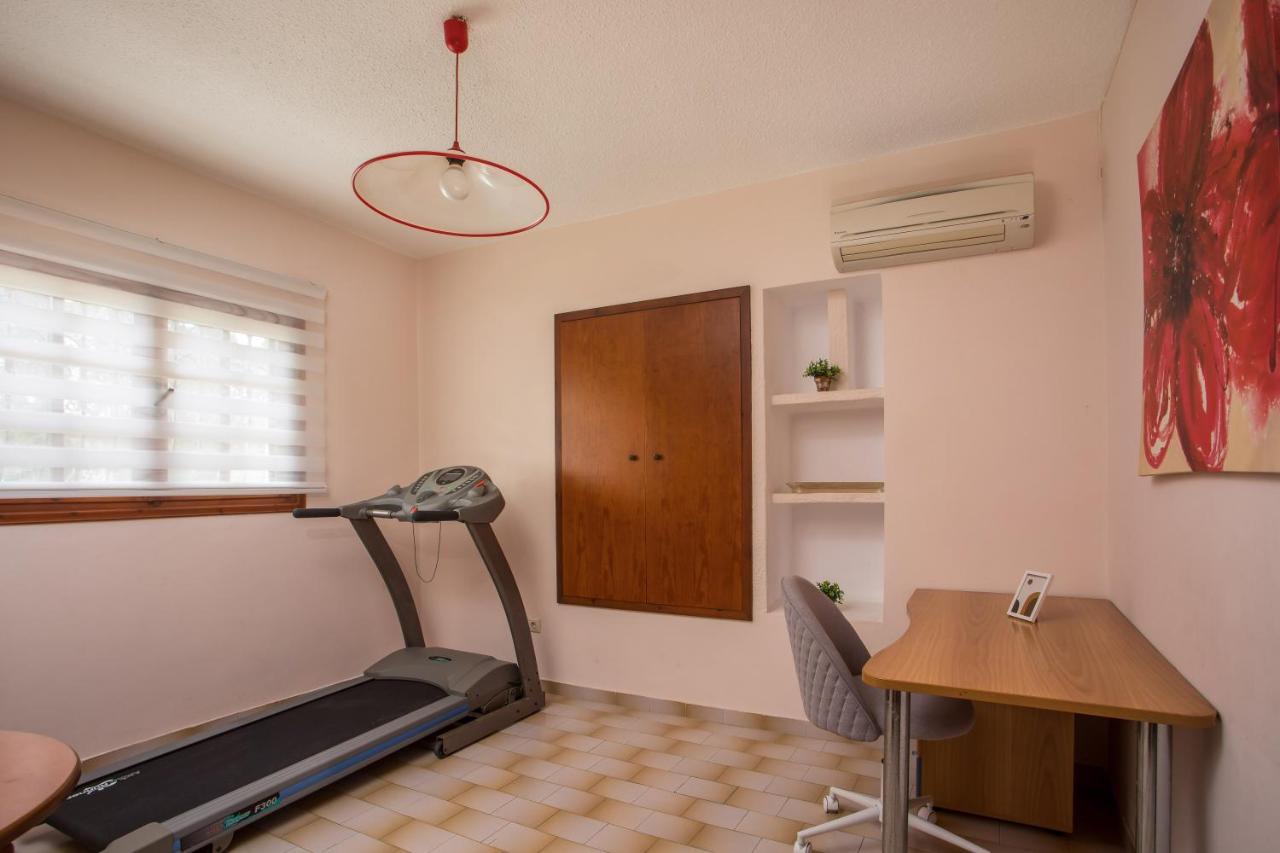 Hriska Luxury Villa 依克希亚 外观 照片