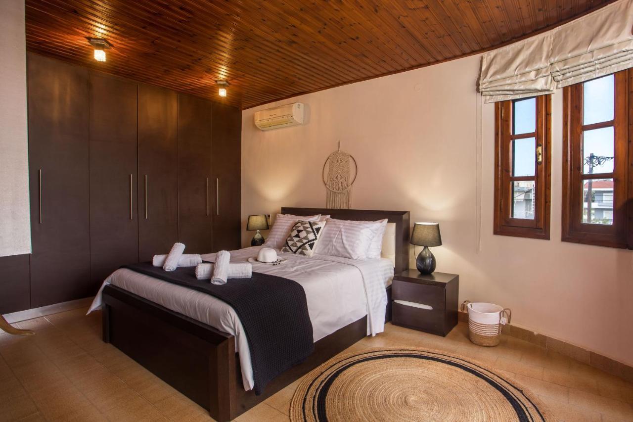 Hriska Luxury Villa 依克希亚 外观 照片