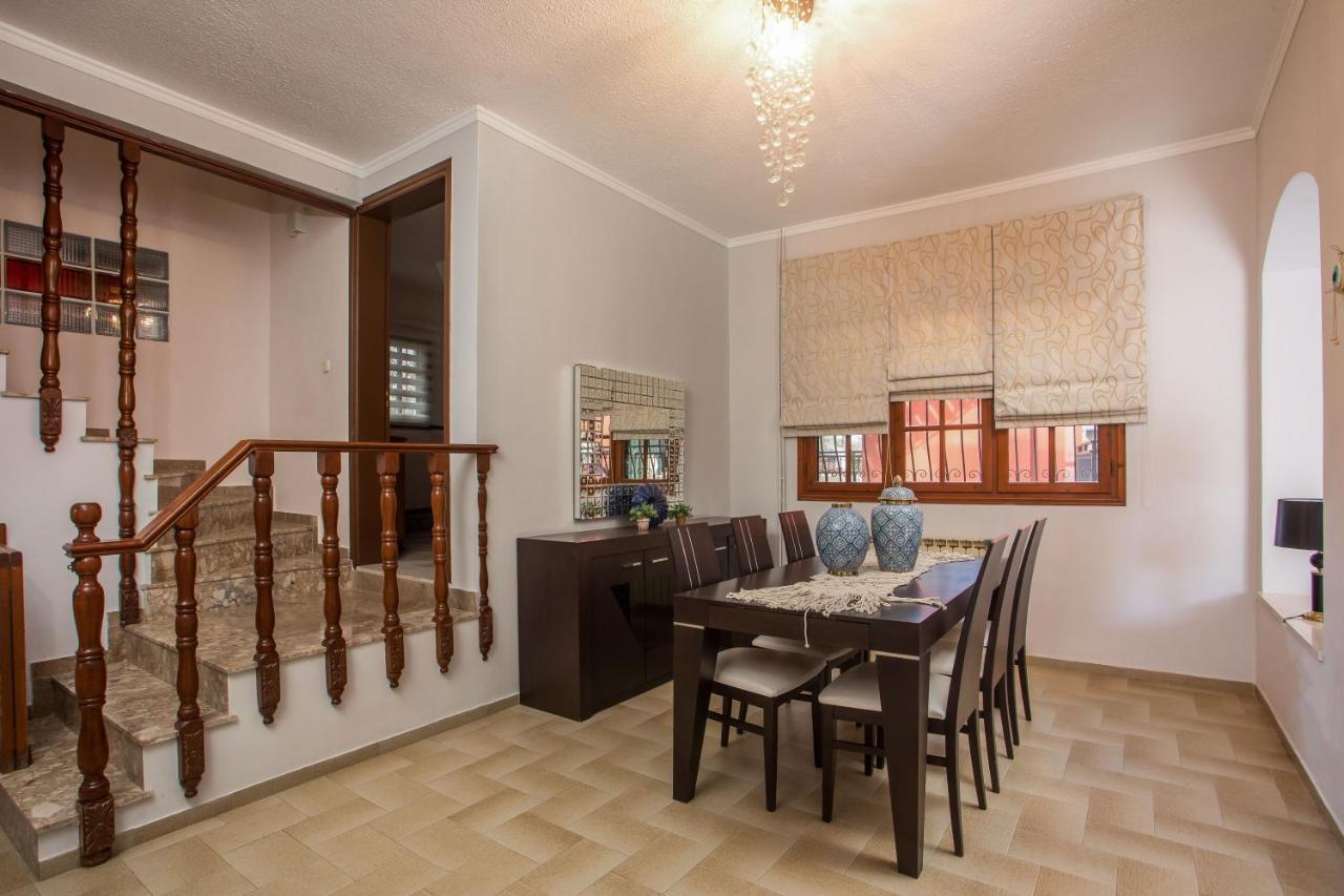 Hriska Luxury Villa 依克希亚 外观 照片